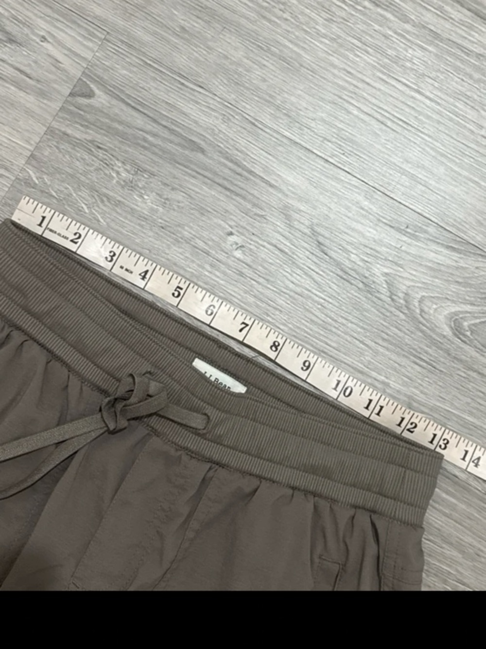 L.L. Bean XS Vista Camp Pants, Quick Dry Straight-Leg Cargo Dk. Taupe LNC $89 - Picture 9 of 12